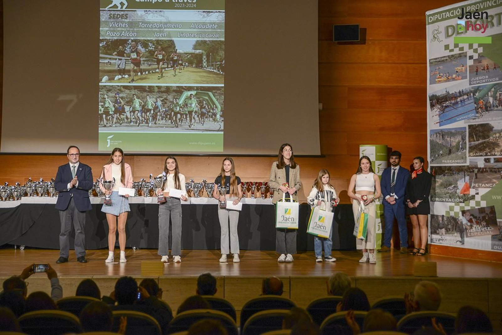 Fotogalería Entrega de Premios XXVI Circuito Provincial de Campo a Través