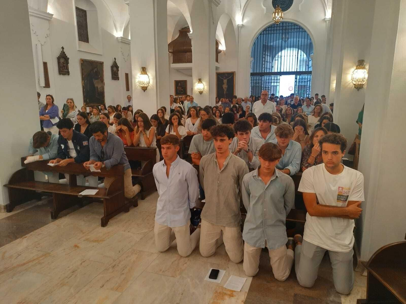 Córdoba reza por Álvaro Prieto, el joven desaparecido en Sevilla, en imágenes