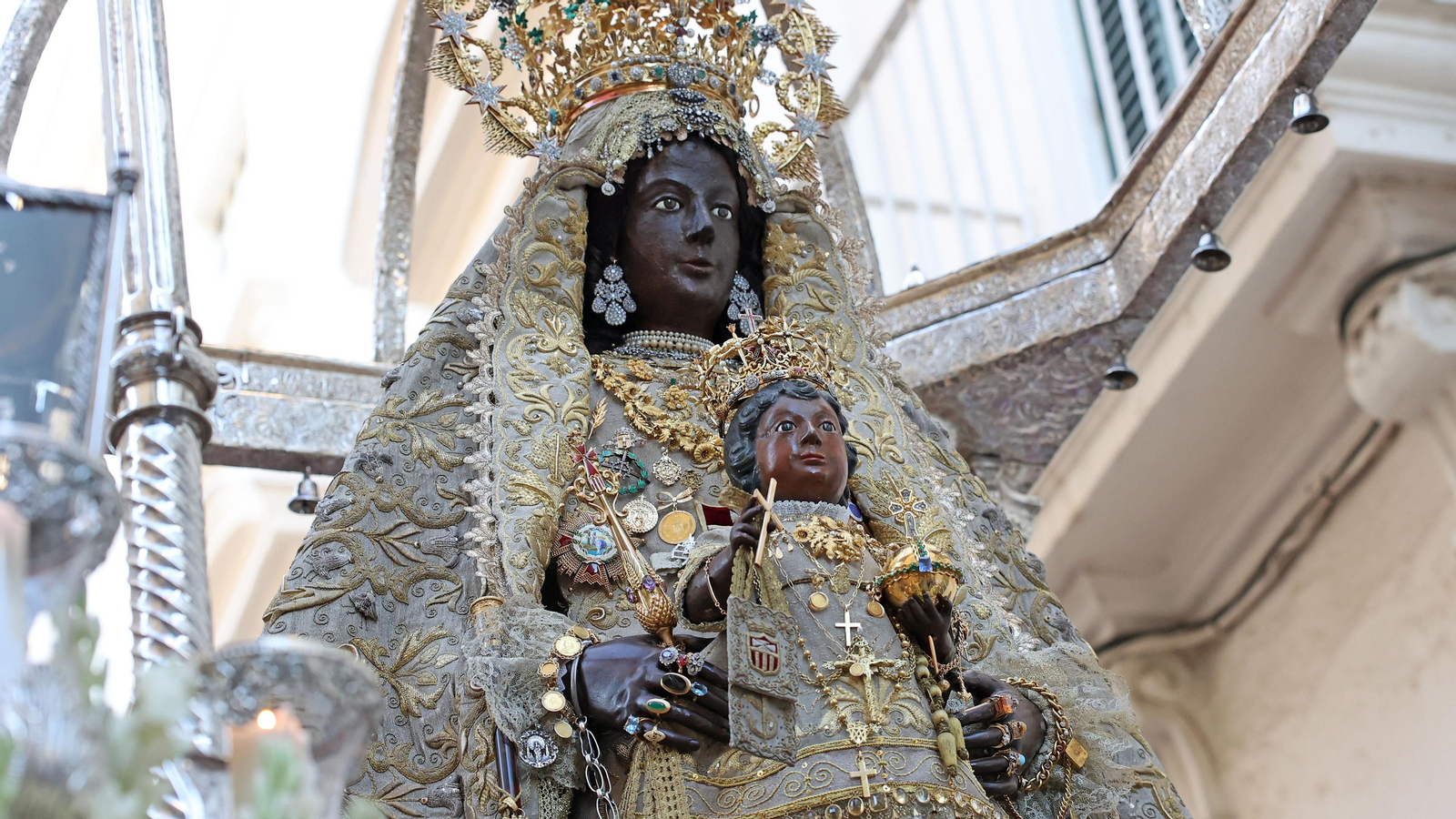Procesión de la Virgen de la Merced por Jerez