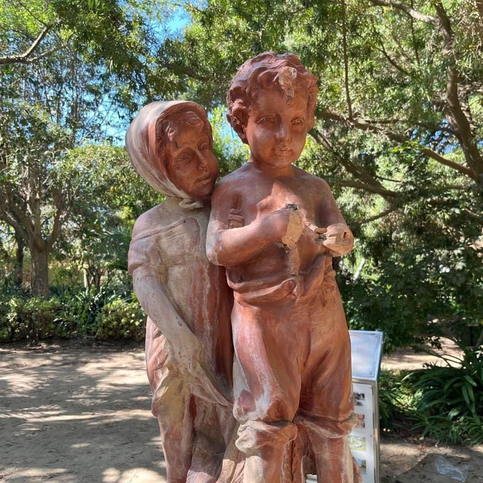 "Los niños del paraguas" sin paraguas