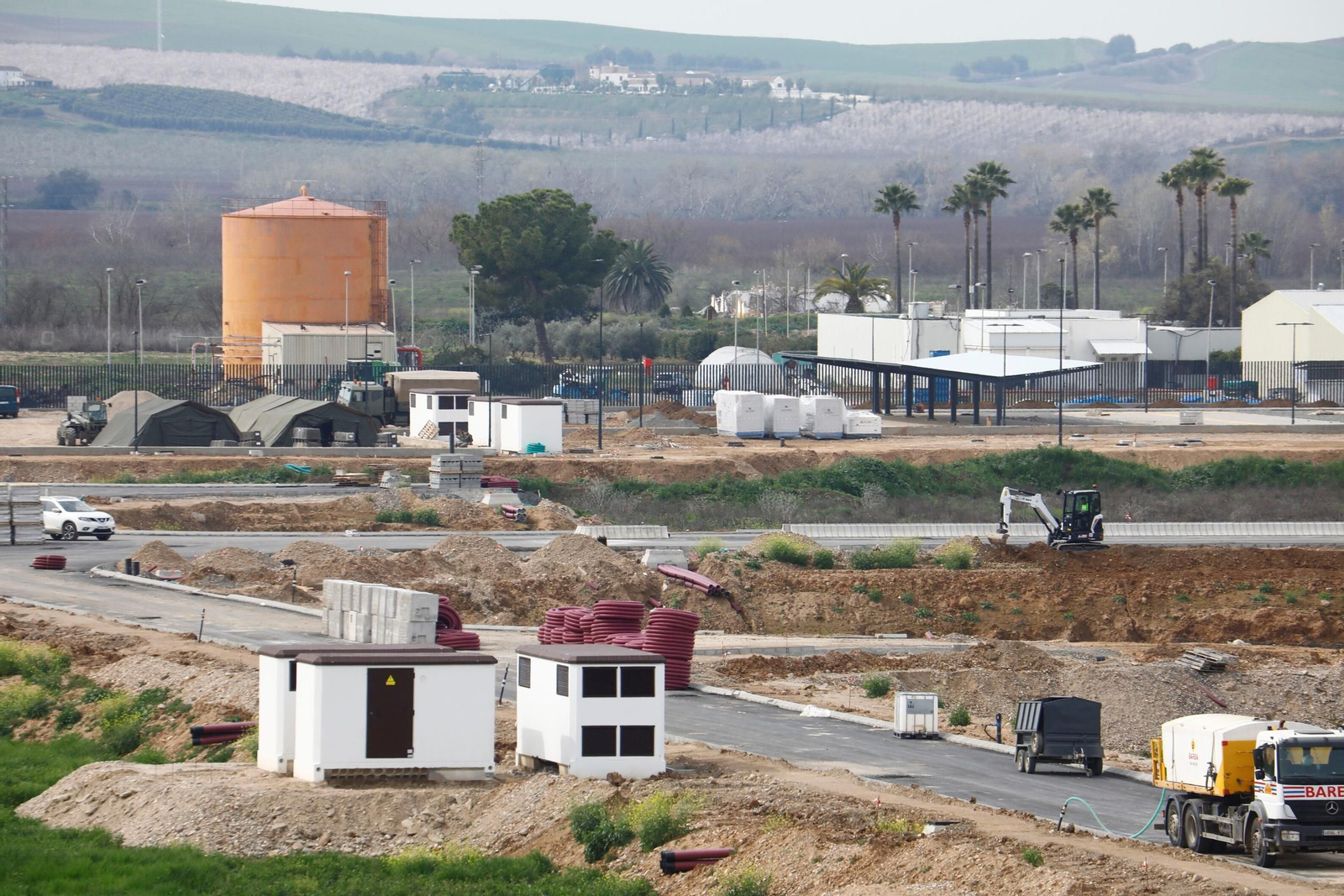 El avance de las obras de la Base Logística del Ejército de Tierra, en imágenes