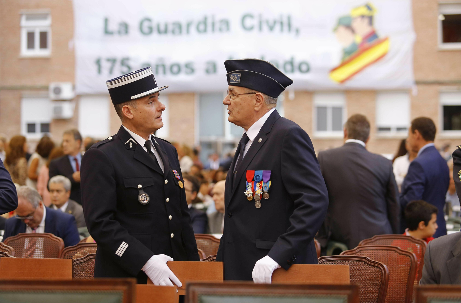 Fotos de a celebración del Día de la Hispanidad en Málaga