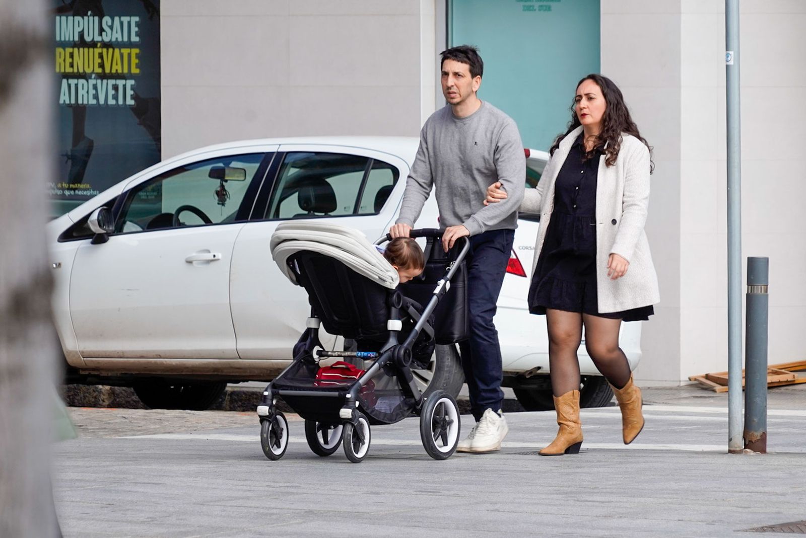 Imágenes del domingo 6 de abril en Huelva