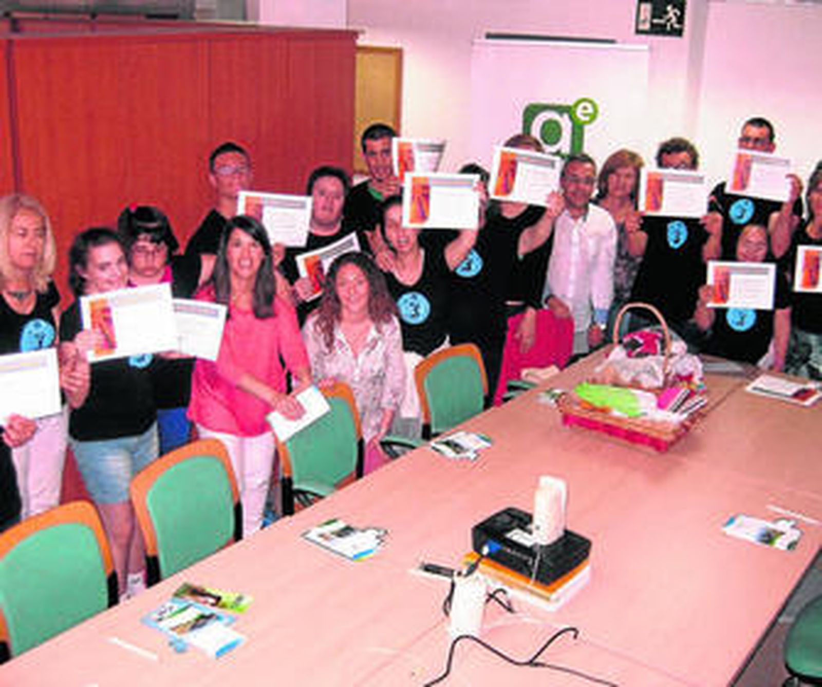 El Consistorio acondiciona la calle Adolfo Suárez, en la zona del Barrio Bajo de la localidad