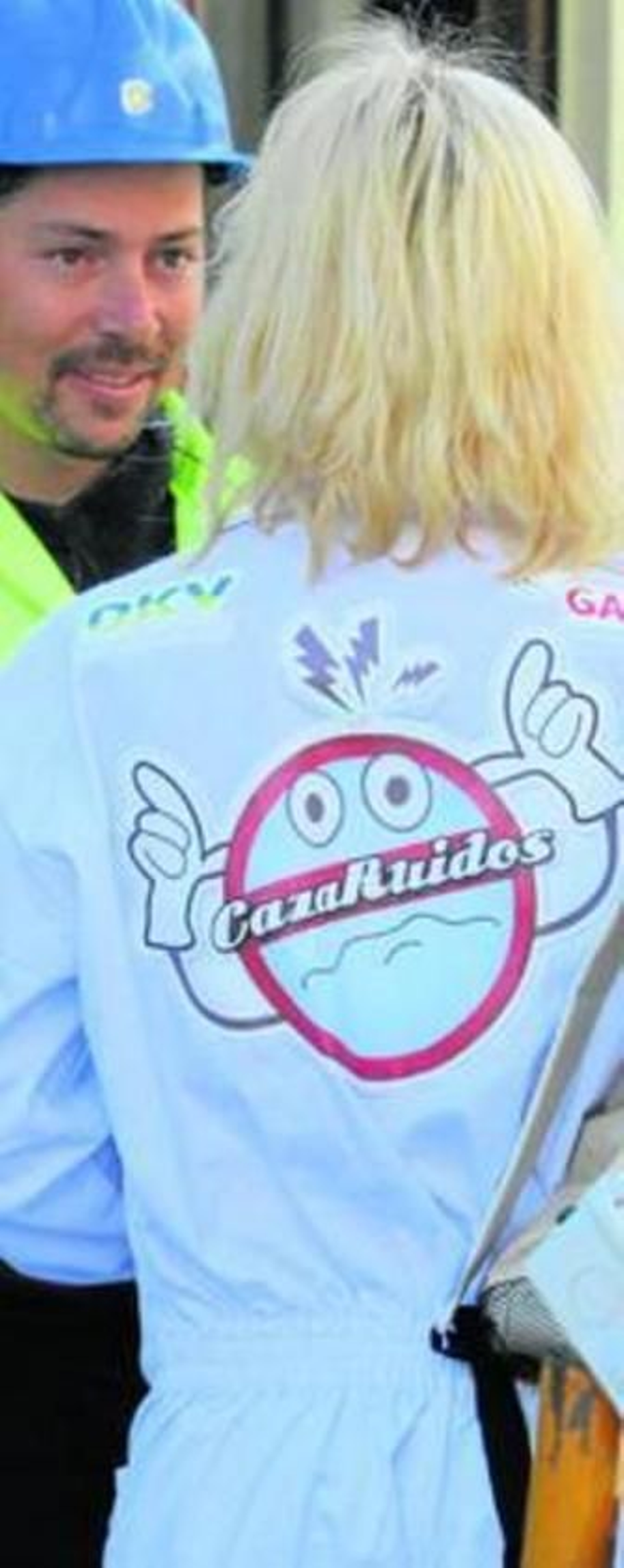 Una 'CazaRuidos' en la campaña de abril de DKV en Málaga.