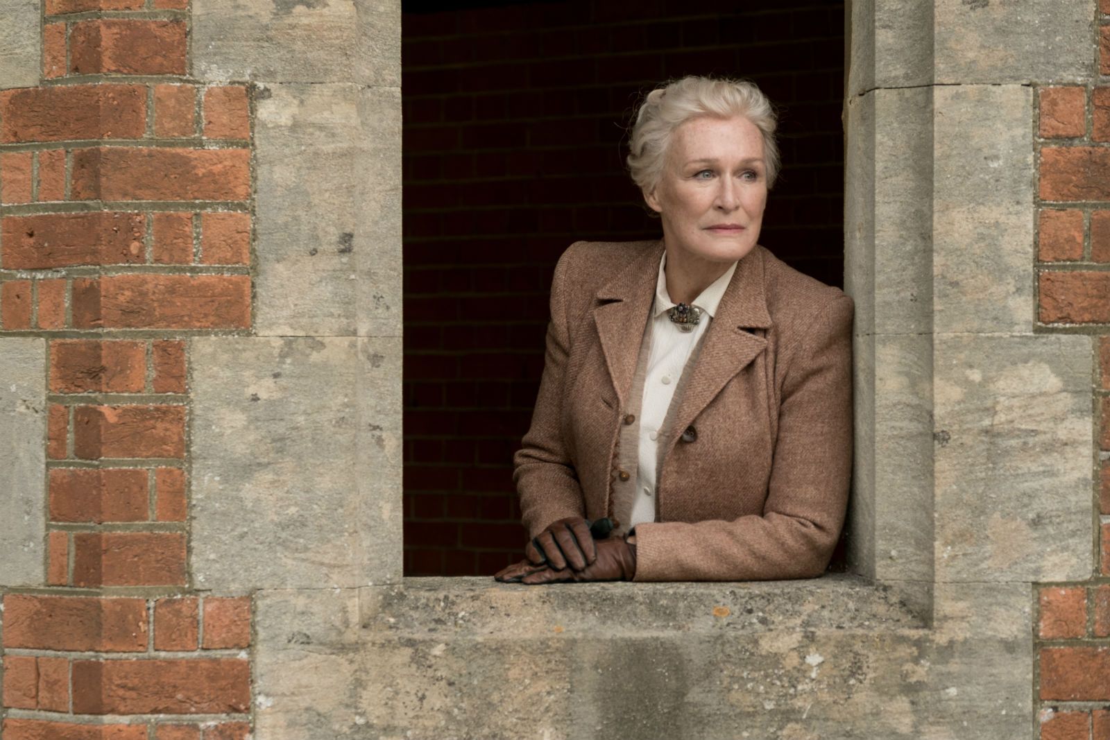 Glenn Close, uno de los rostros célebres de esta adaptación de Agatha Christie.