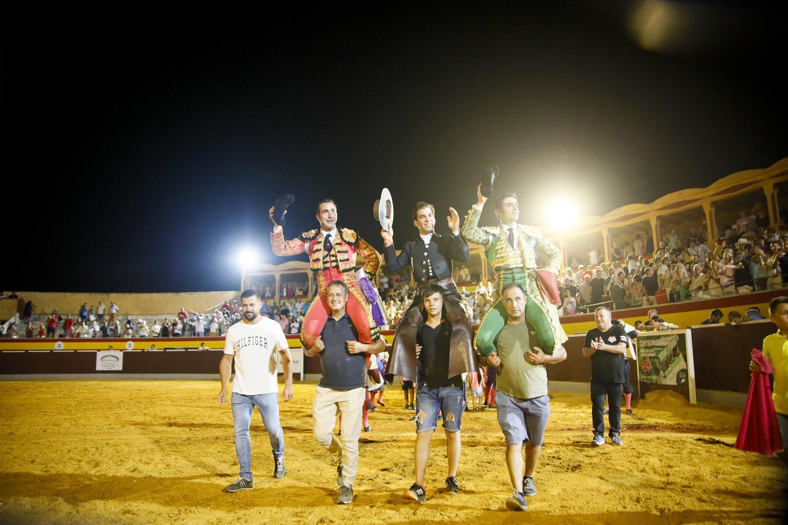 Corrida de toros Berja con un toro indultado, en imágenes