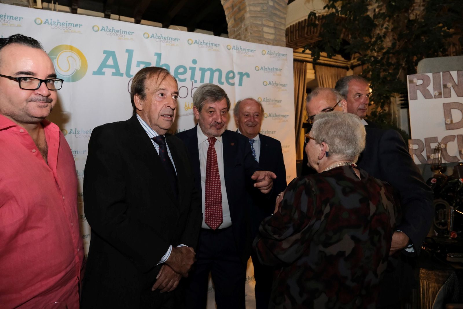 La cena solidaria de la Asociación Alzheimer Córdoba, en imágenes