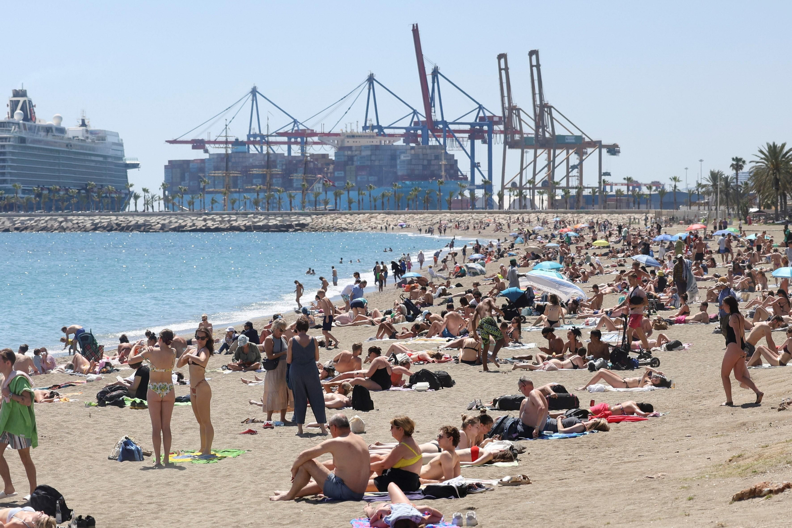 Málaga (7 playas) Descubre todas las playas de la provincia de Málaga con bandera azul en este 2024