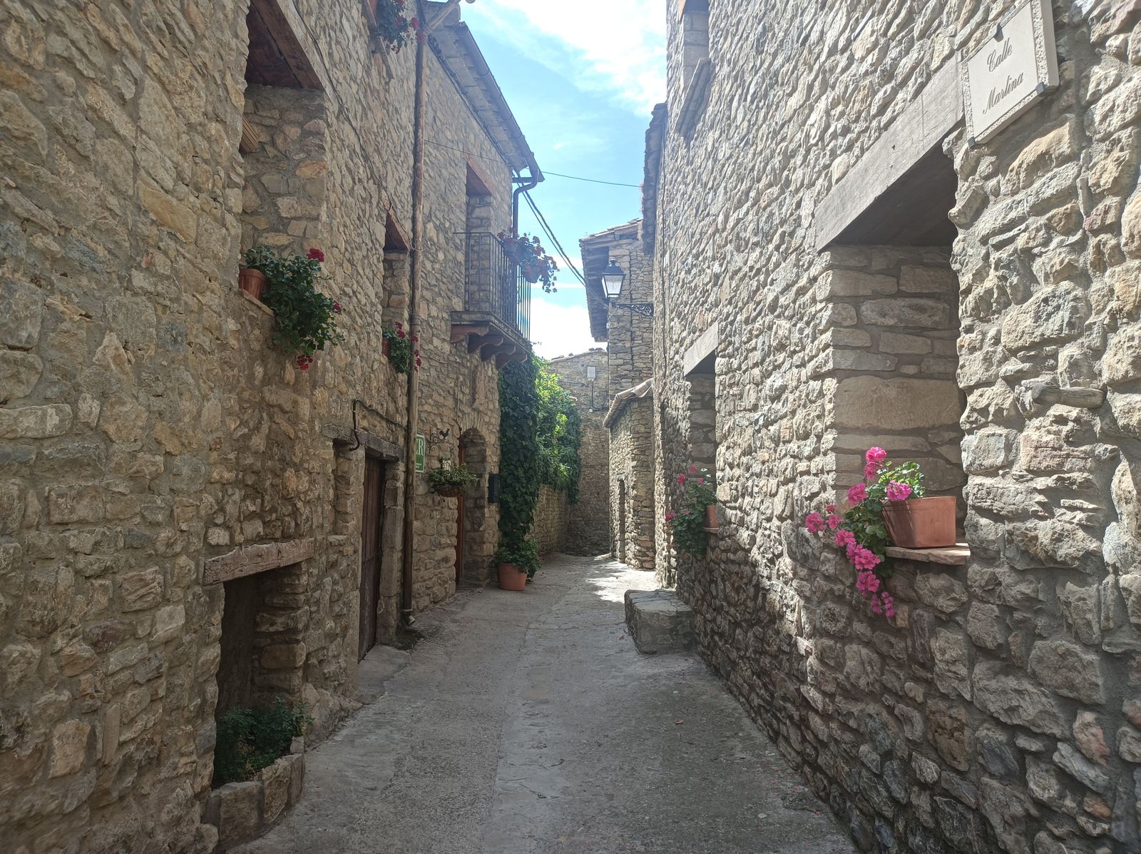 Calles de Roda de Isábena.