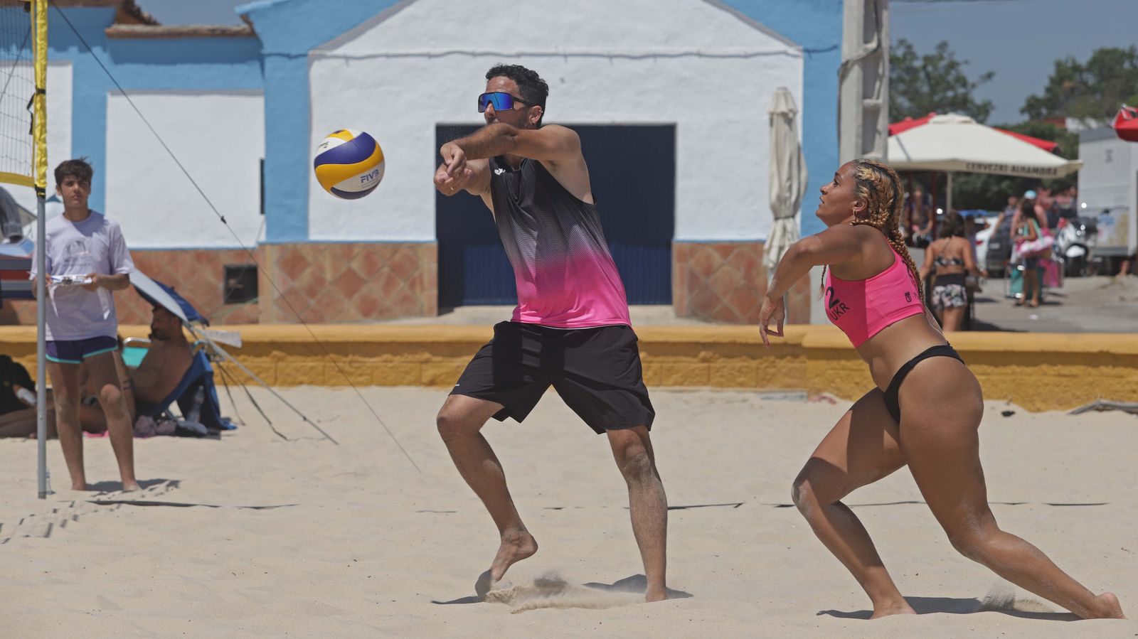 Fotos de la V Torneo Virgen de La Palma de vóley playa en El Rinconcillo