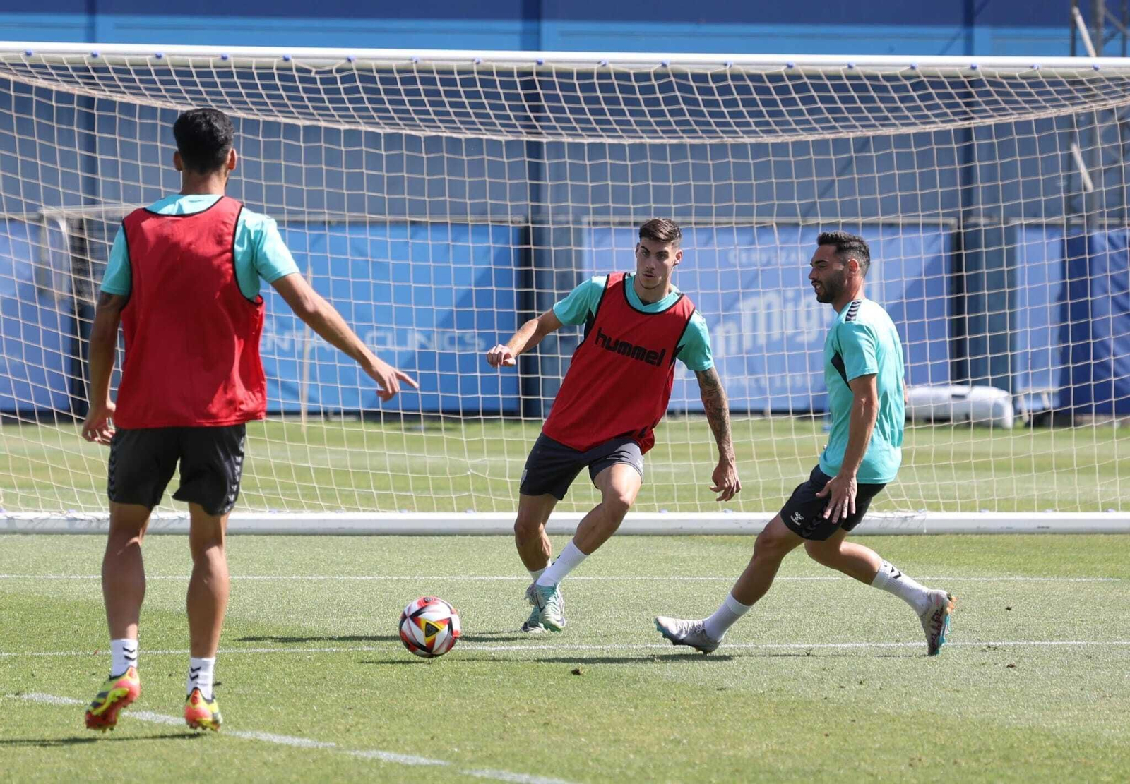 El Málaga CF no baja el ritmo antes de jugar ante el Real Madrid Castilla