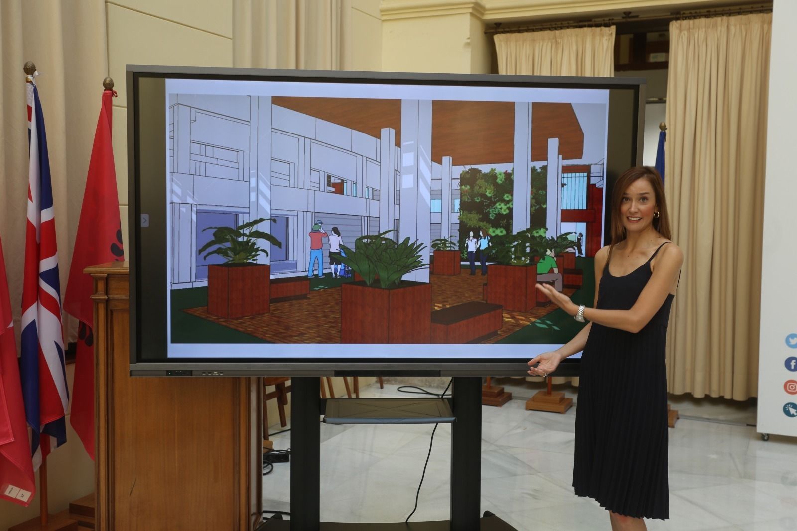 La concejala, Elisa Pérez de Siles, durante la presentación del proyecto.