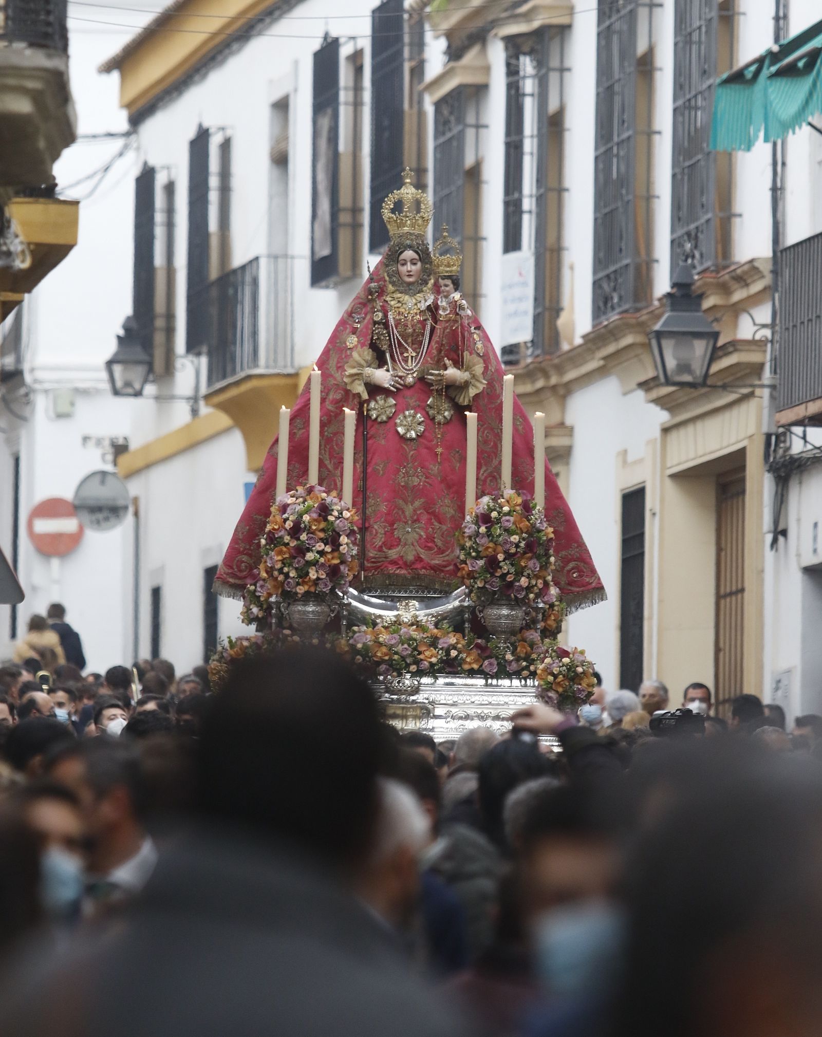 La procesión de la Virgen de Araceli en Córdoba, en imágenes