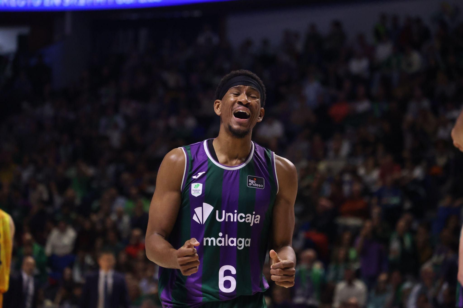 Taylor se lamenta ante el Granca.