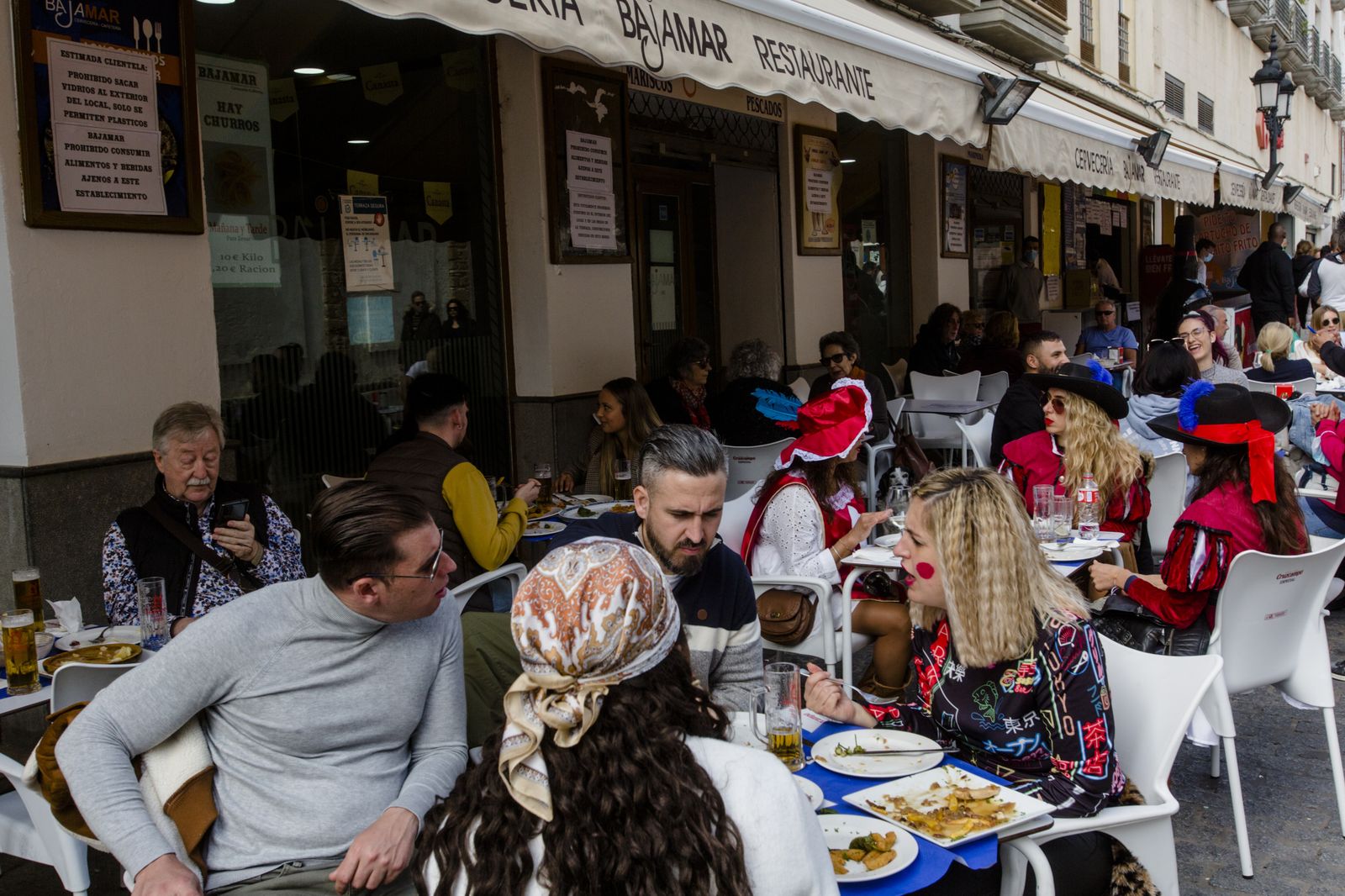 Imágenes del segundo sábado de carnaval ilegal.