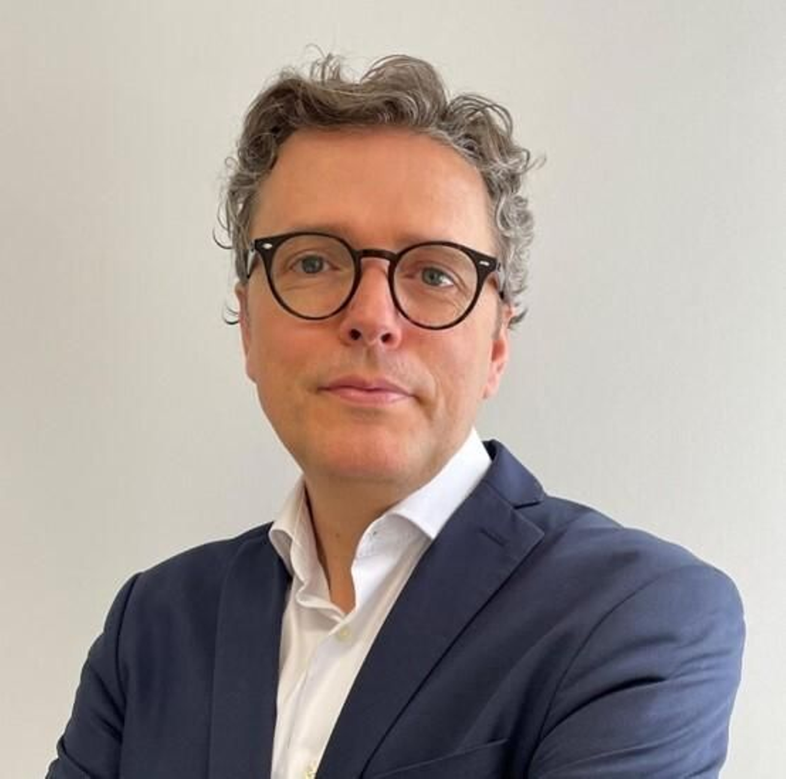 Un arquitecto técnico sevillano es nombrado presidente del Consorcio de Control de Calidad Europeo (CEBC)