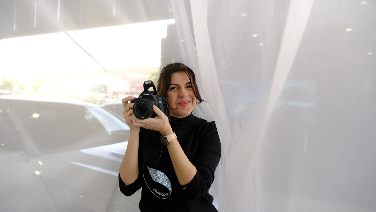 imágenes de la presentación de los nuevos Mercedes-Benz eléctricos, en SAVERES Huércal de Almería