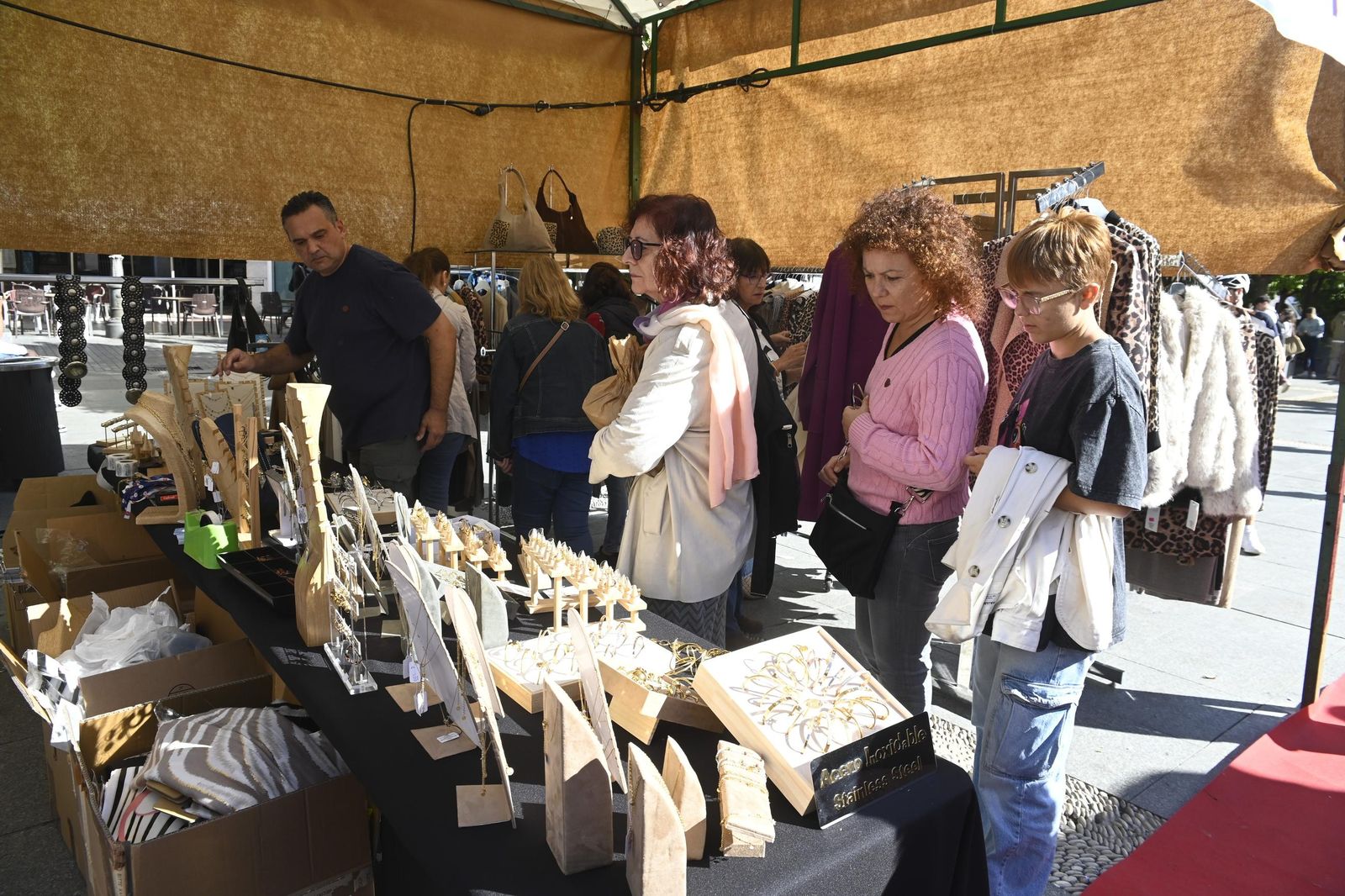 En fotos, el Mercado de Otoño en la Plaza de las Tendillas de Córdoba