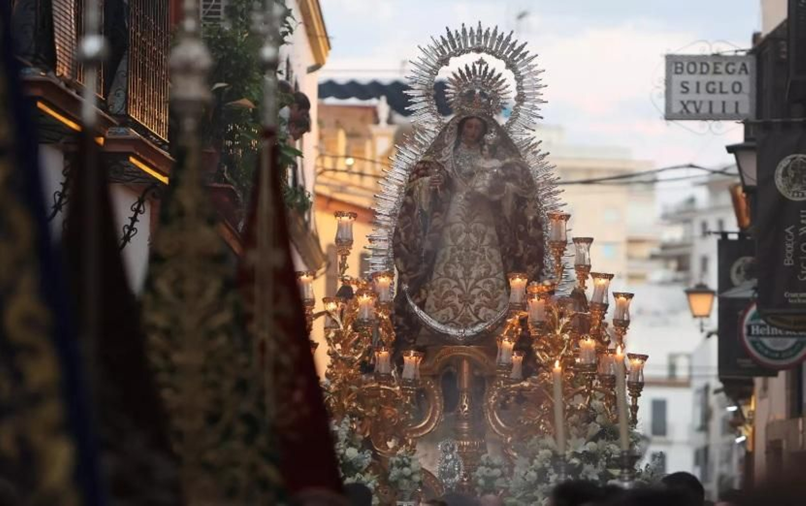 Madre de Dios volverá a recorrer Triana como cada 12 de octubre
