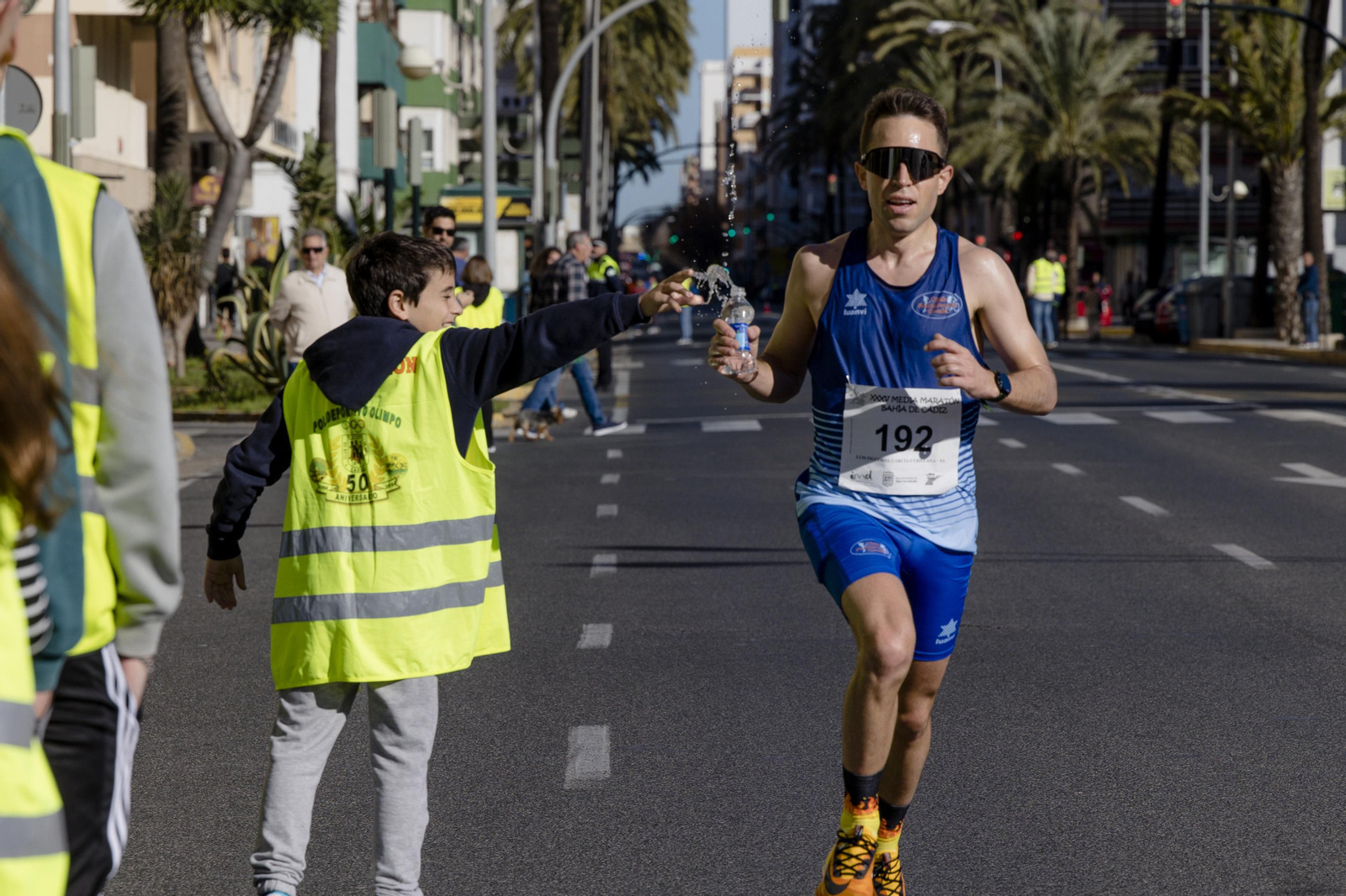 Las imágenes de la media maratón Bahía de Cádiz 2023.