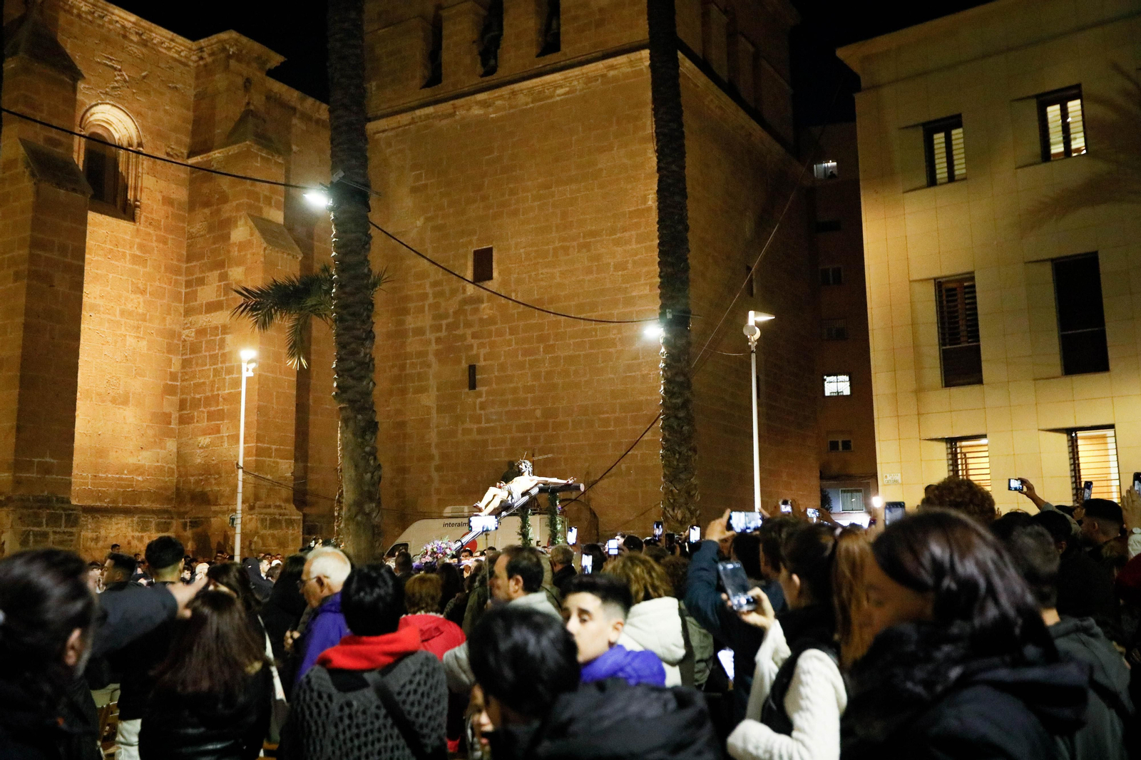 La procesión del Calvario, en imágenes