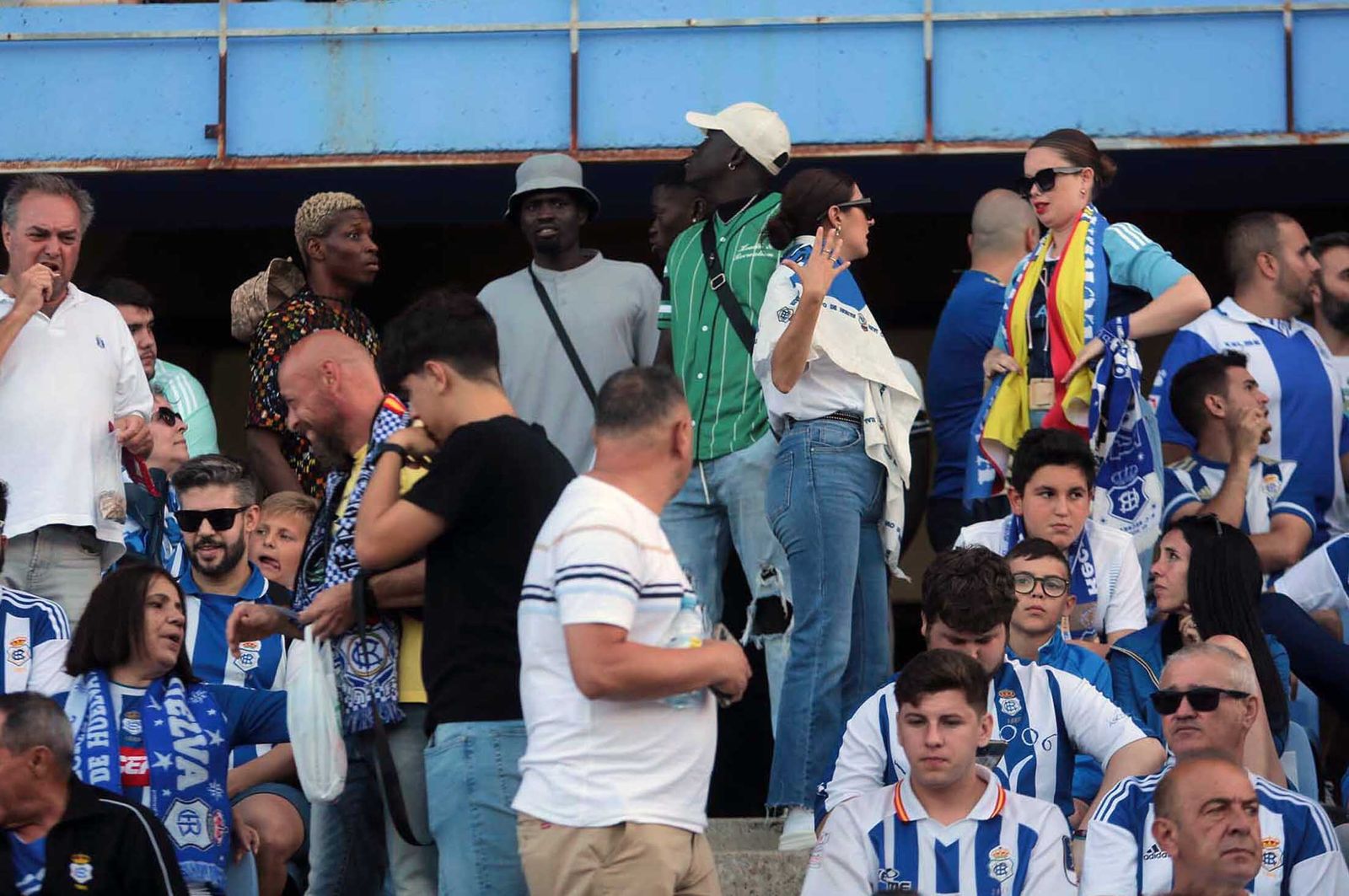 Imágenes del ascenso del Recreativo de Huelva contra el Cacereño