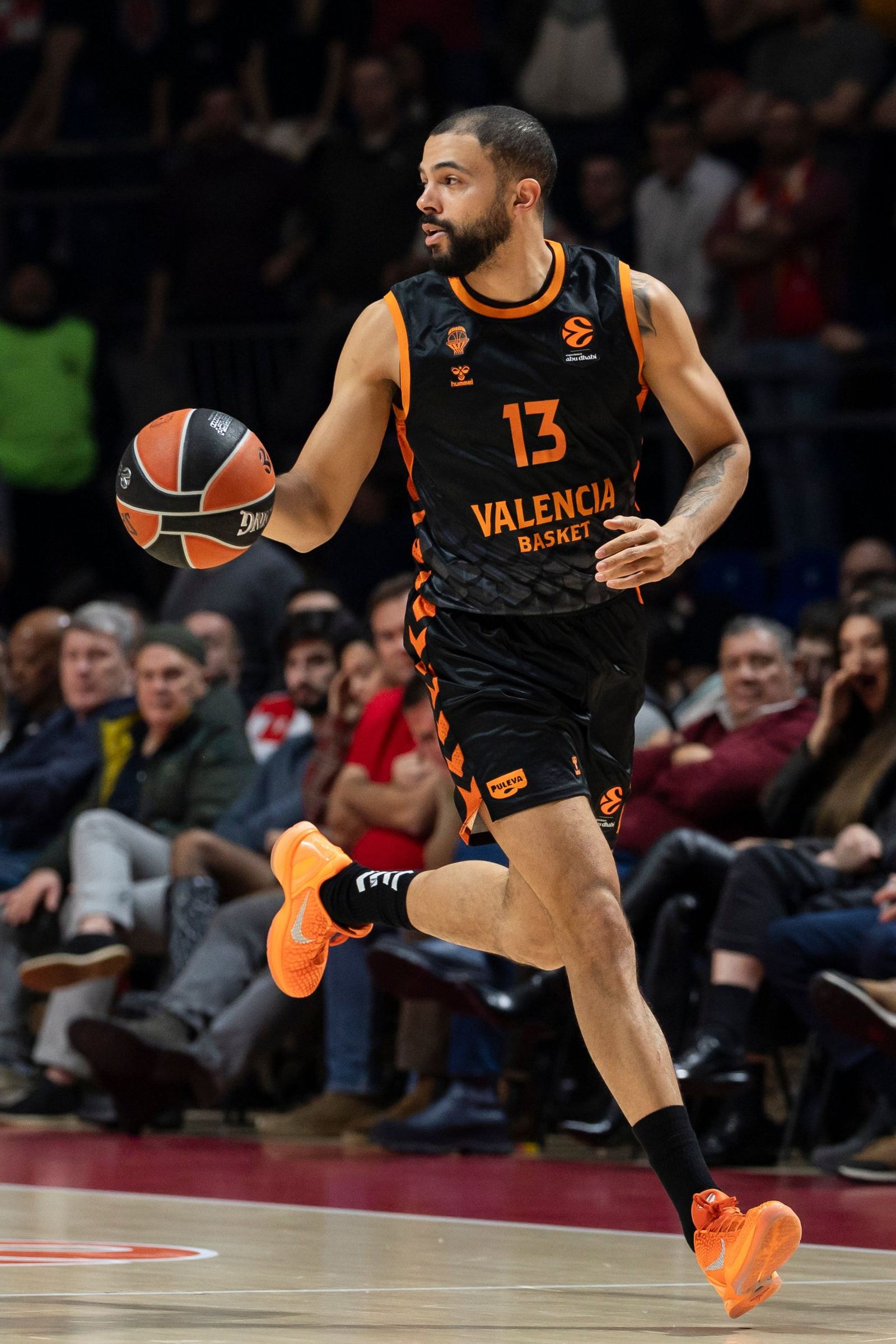 El Valencia, próximo rival del Unicaja, arrasa en Belgrado (89-106)