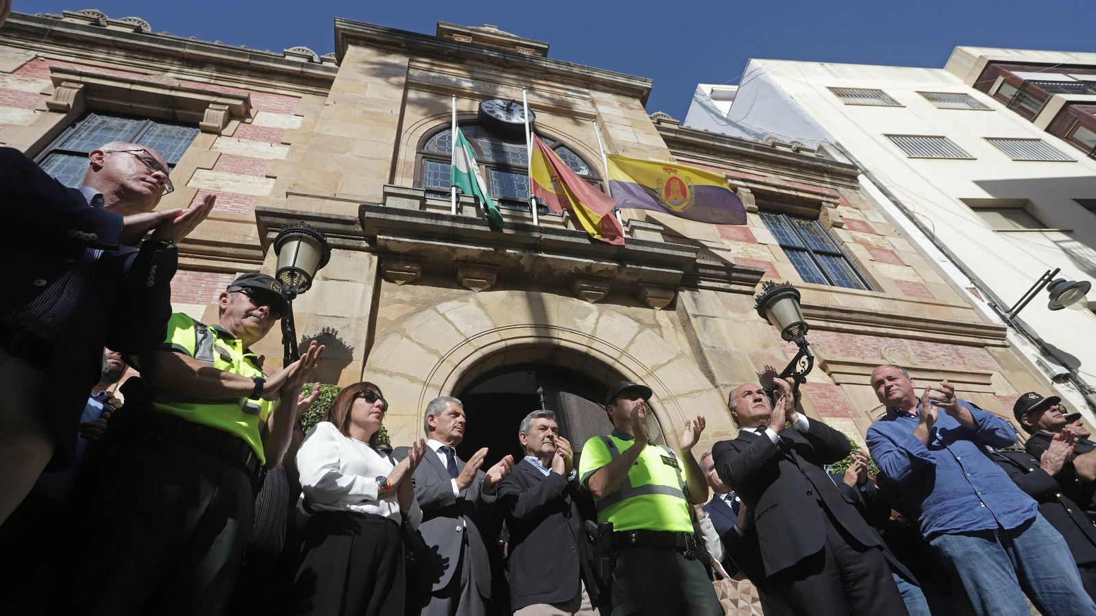 Concentración por la muerte de Fermín Cabezas