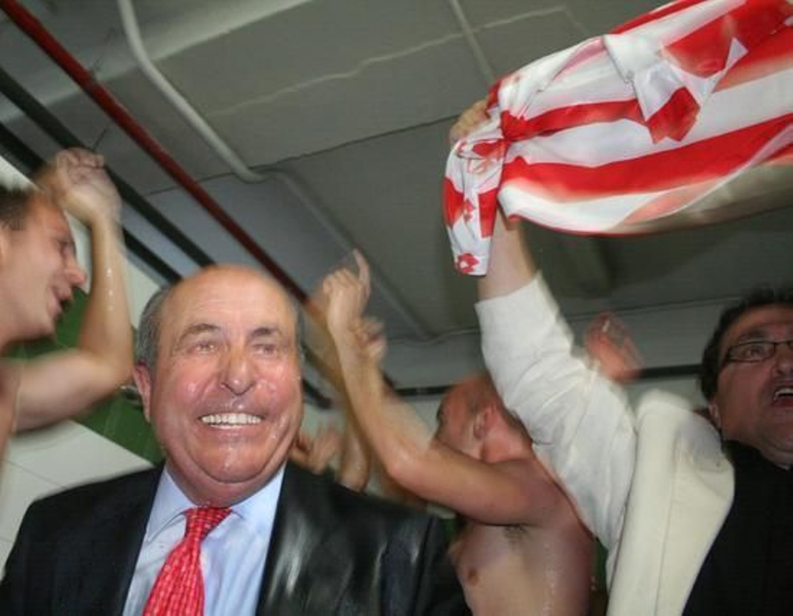 El Granada jugará a la Segunda División A tras deambular por Segunda B y Tercera durante 22 años. / LOF