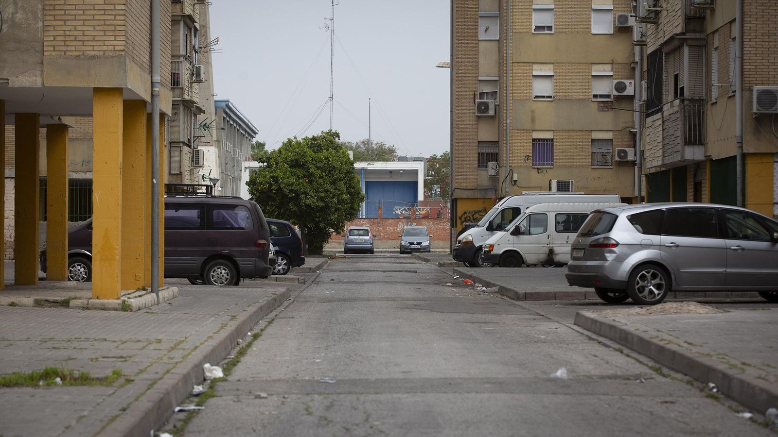Un calle de las Tres Mil Viviendas