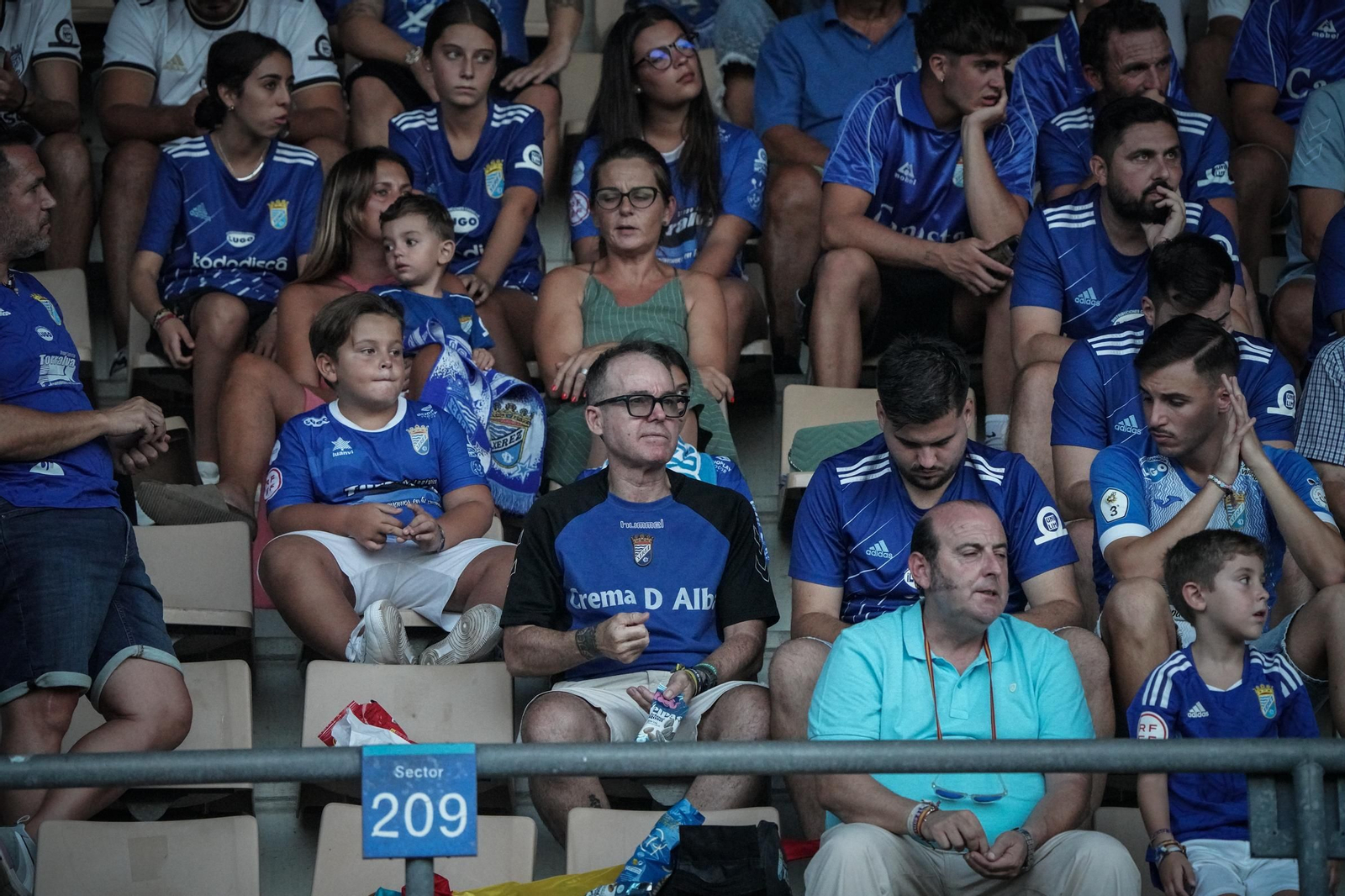 Búscate en el del partido del Xerez CD - UCAM