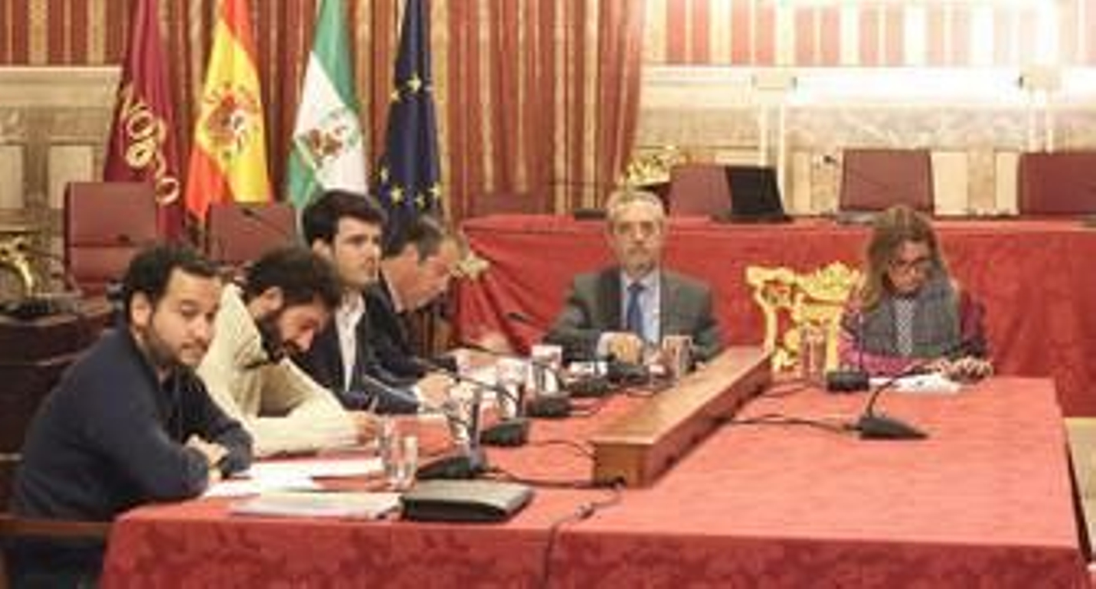 Los concejales que forman la comisión de investigación de Fitonovo.