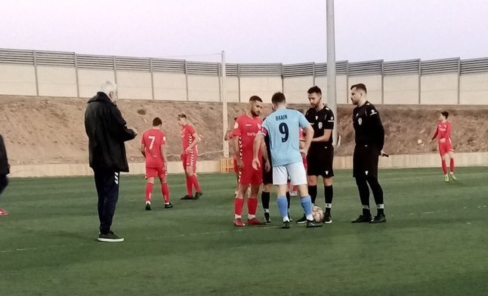 Instantes previos al inicio del partido.