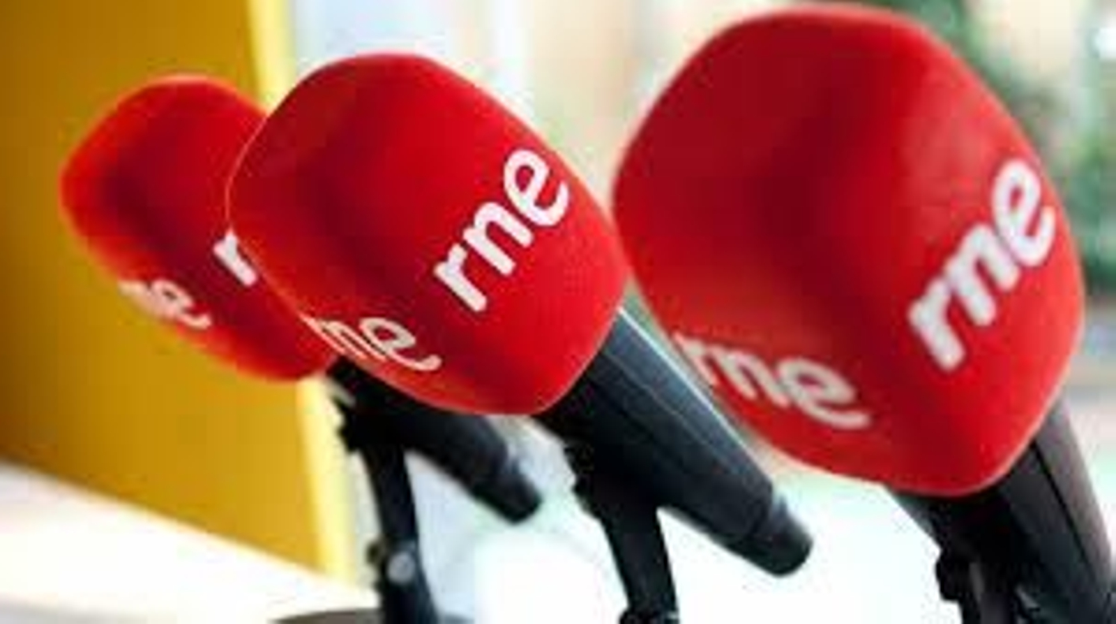 Micrófonos de Radio Nacional Micrófonos de Radio Nacional