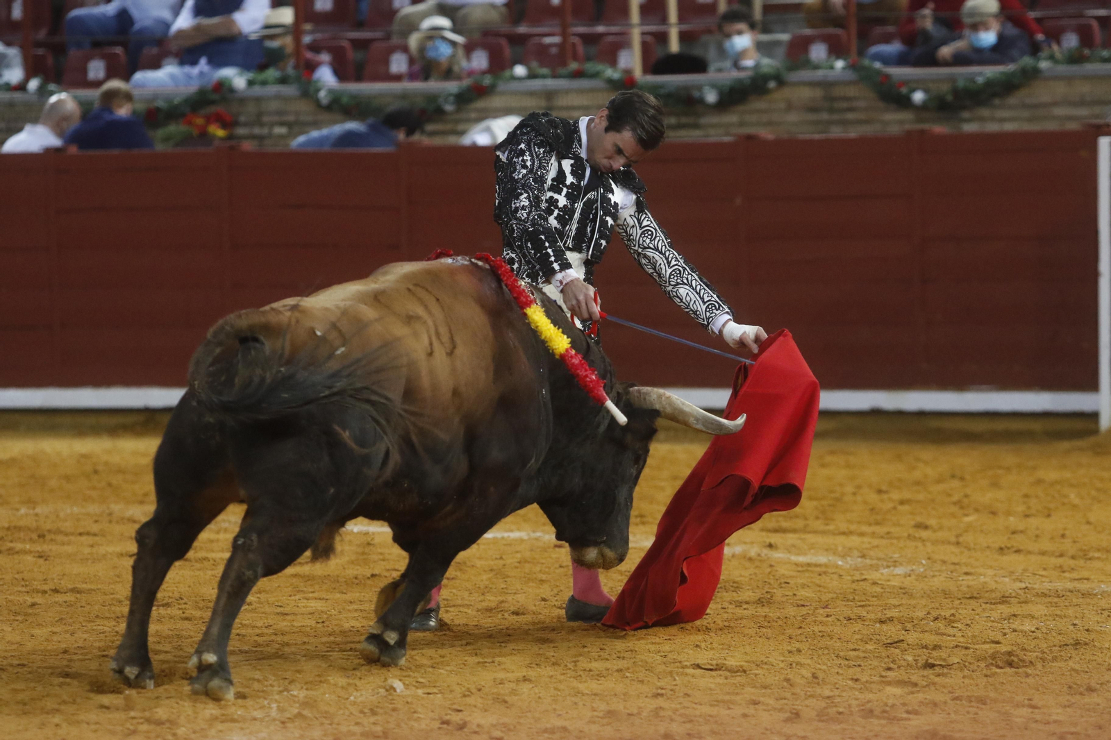 Las fotos del mano a mano de Morante y Juan Ortega en Córdoba
