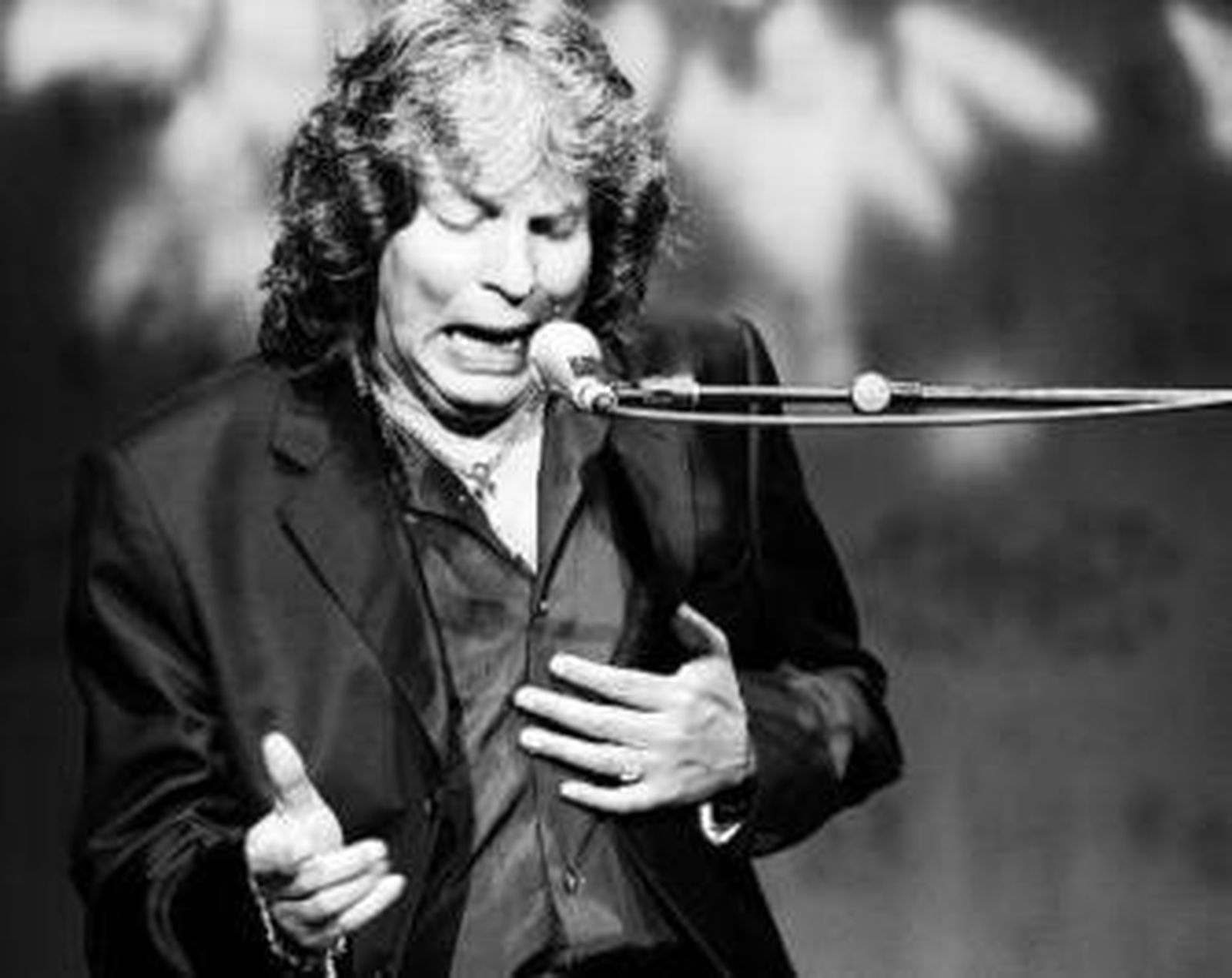 José Mercé canta en el pabellón de Punta Umbría el próximo día 25.