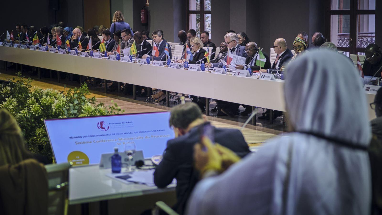 La conferencia internacional reunió a representantes de 28 países africanos y 29 europeos, así como de la Unión Europea y la ECOWAS.