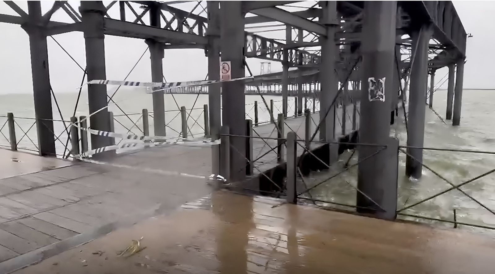 Muelle de la Rio Tinto