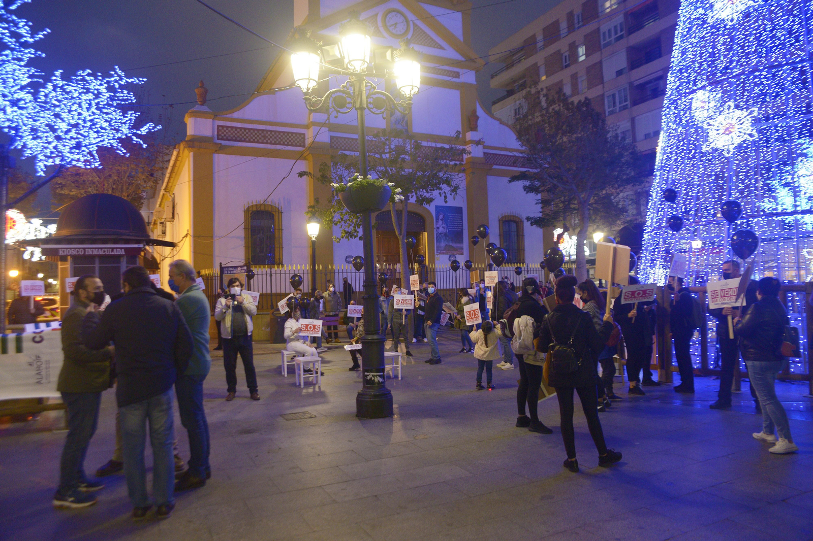 Fotos de la concentracíon de los hosteleros de La Línea