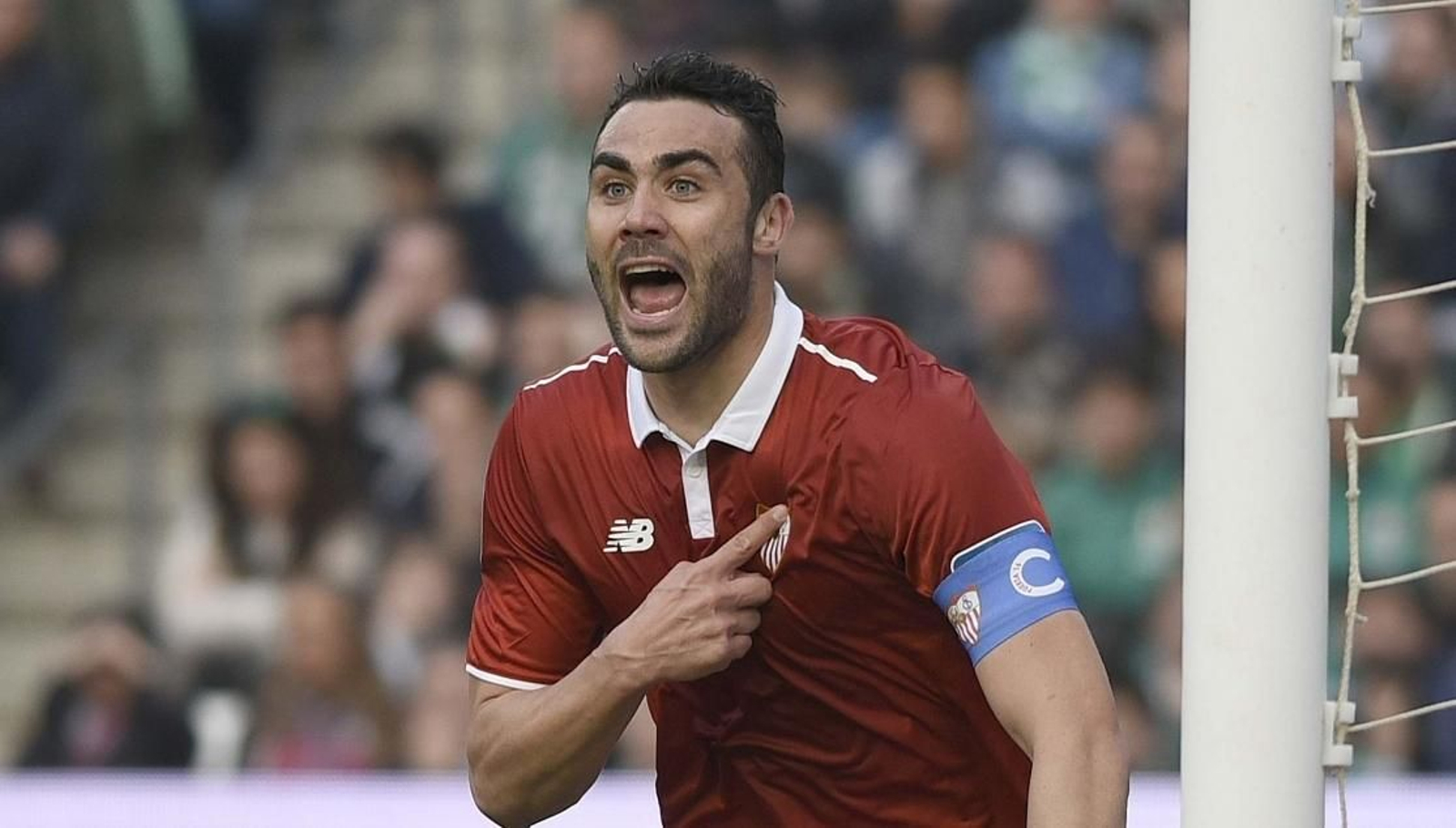 Iborra con el brazalete de capitán la pasada campaña