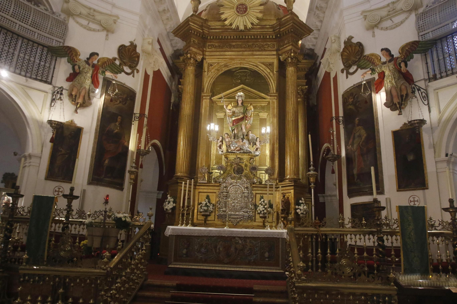 Las imágenes de la ofrenda floral del Córdoba CF a San Rafael