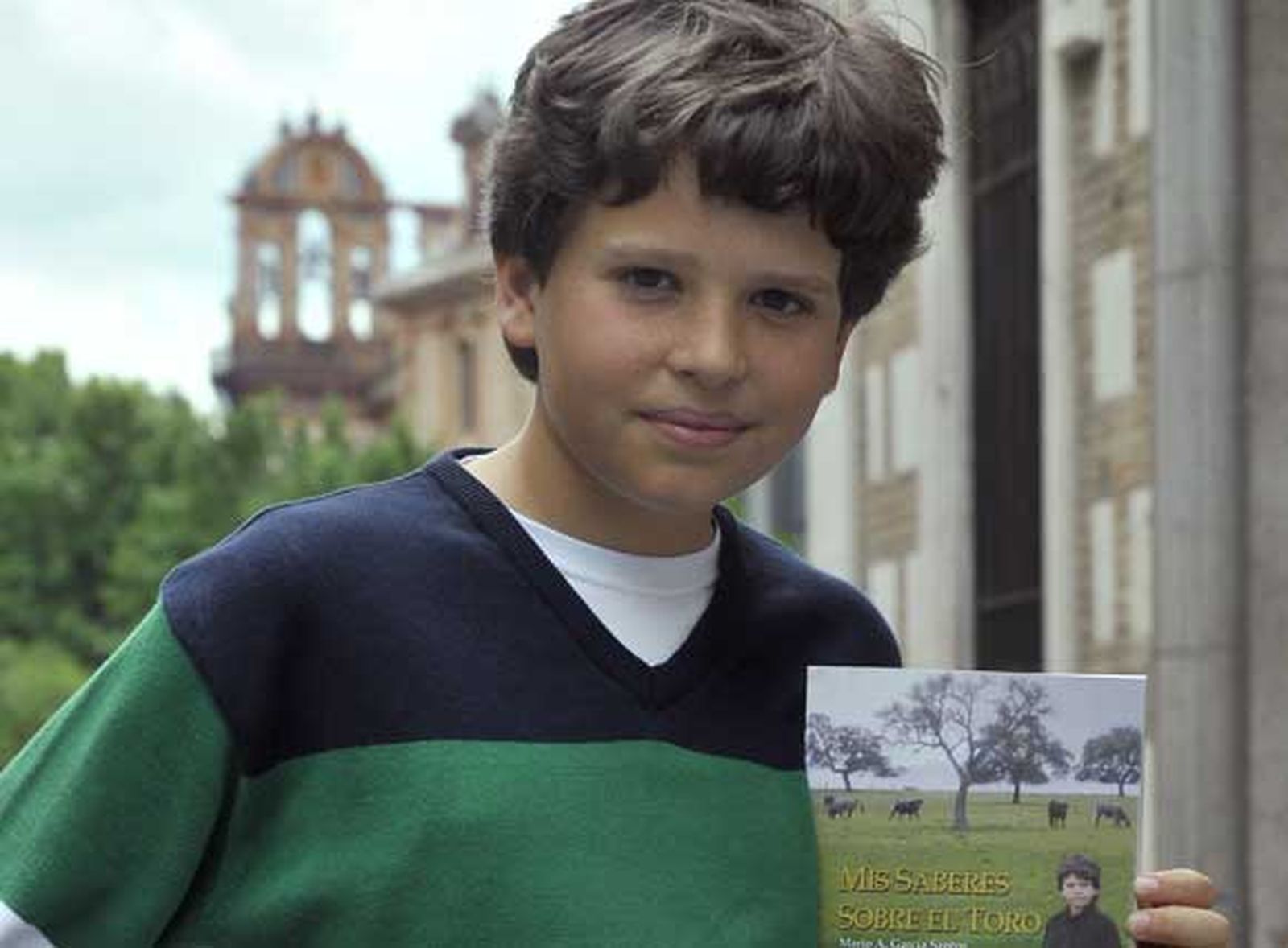 Un escritor con cuerpo de niño y alma taurina