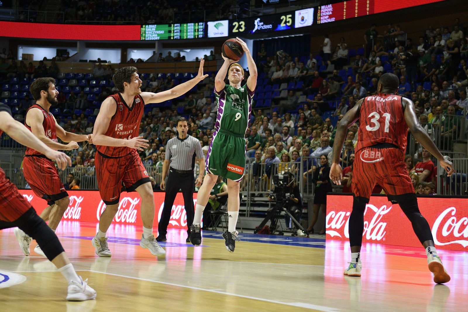 Las fotos del Unicaja Baloncesto - Montakit Fuenlabrada