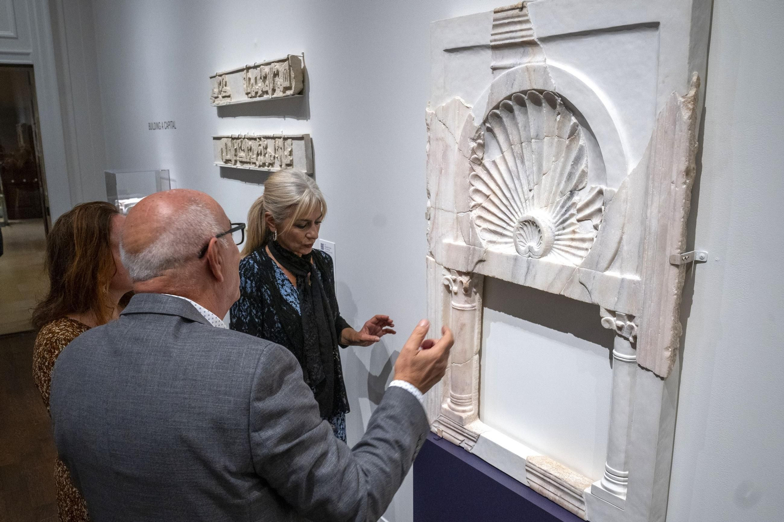 Las imágenes de la inauguración de la exposición sobre Medina Azahara en Nueva York