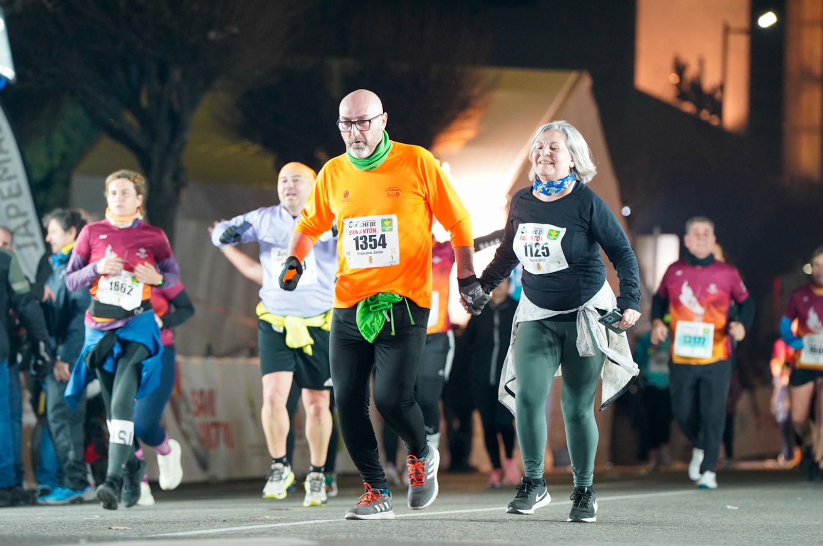 En imágenes: búscate en tu llegada a meta de la Carrera de San Antón 2026 (4)