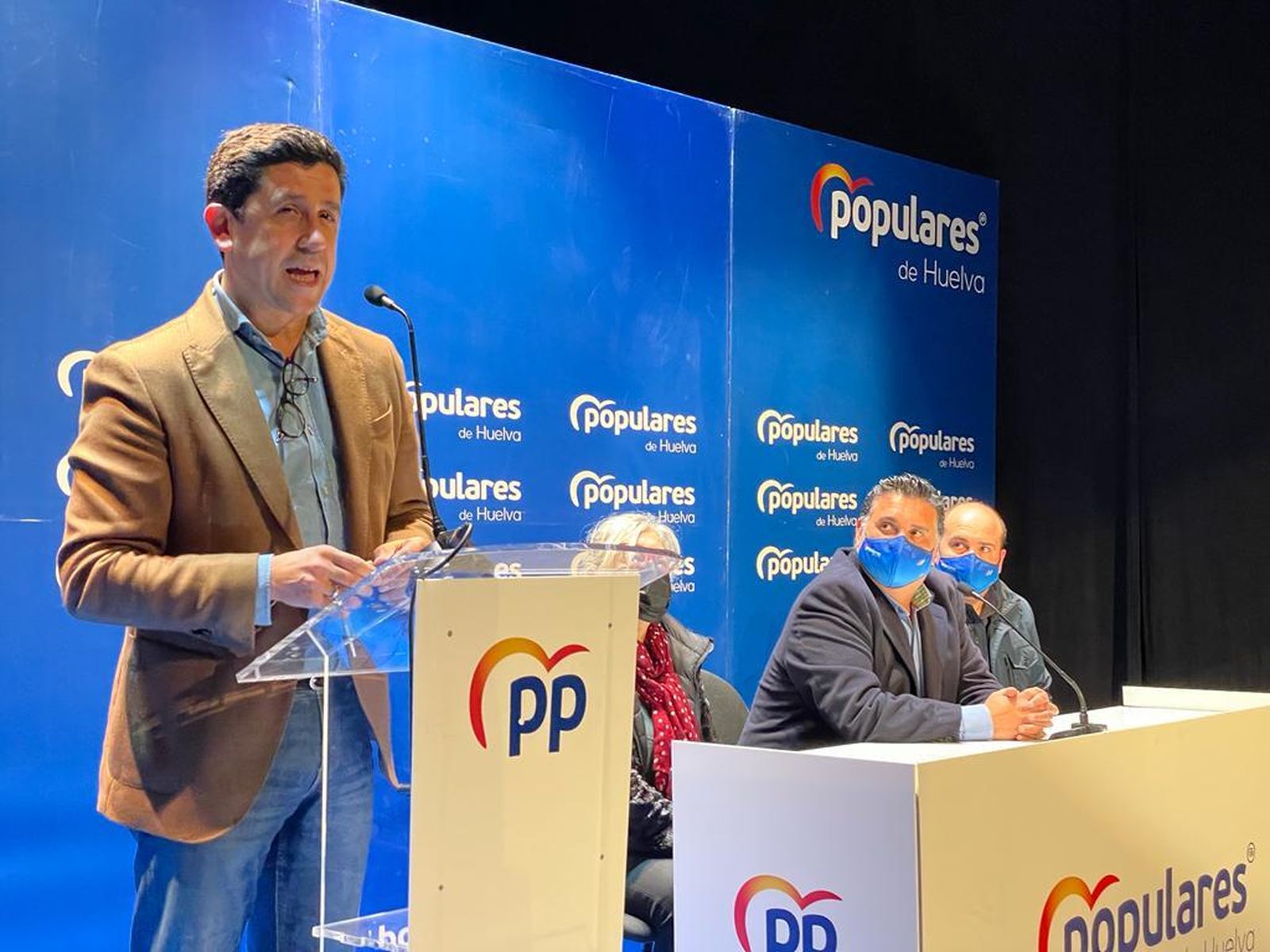Alberto Fernández, durante su intervención en el congreso local.