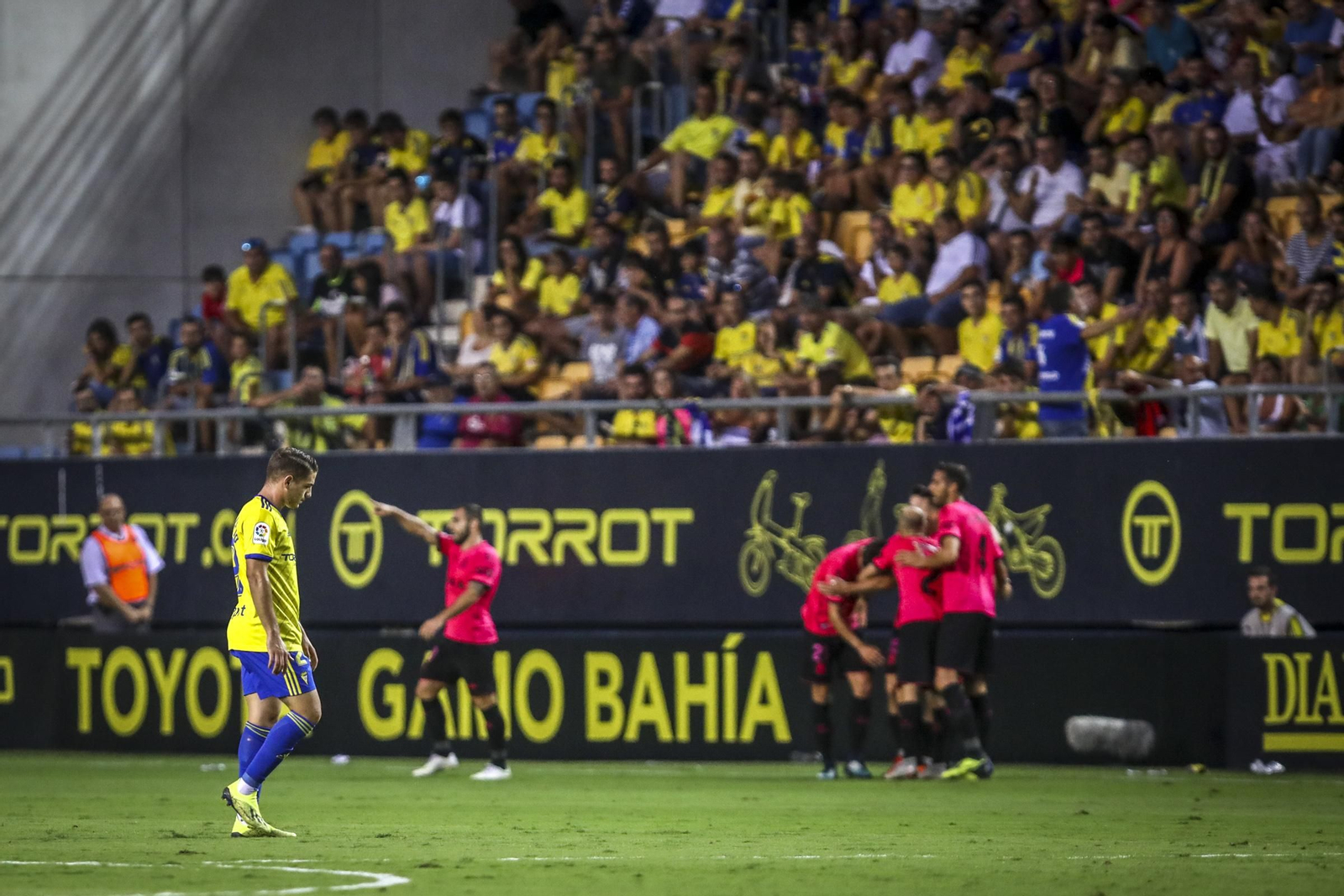 El Cádiz CF-Alcorcón, en imágenes