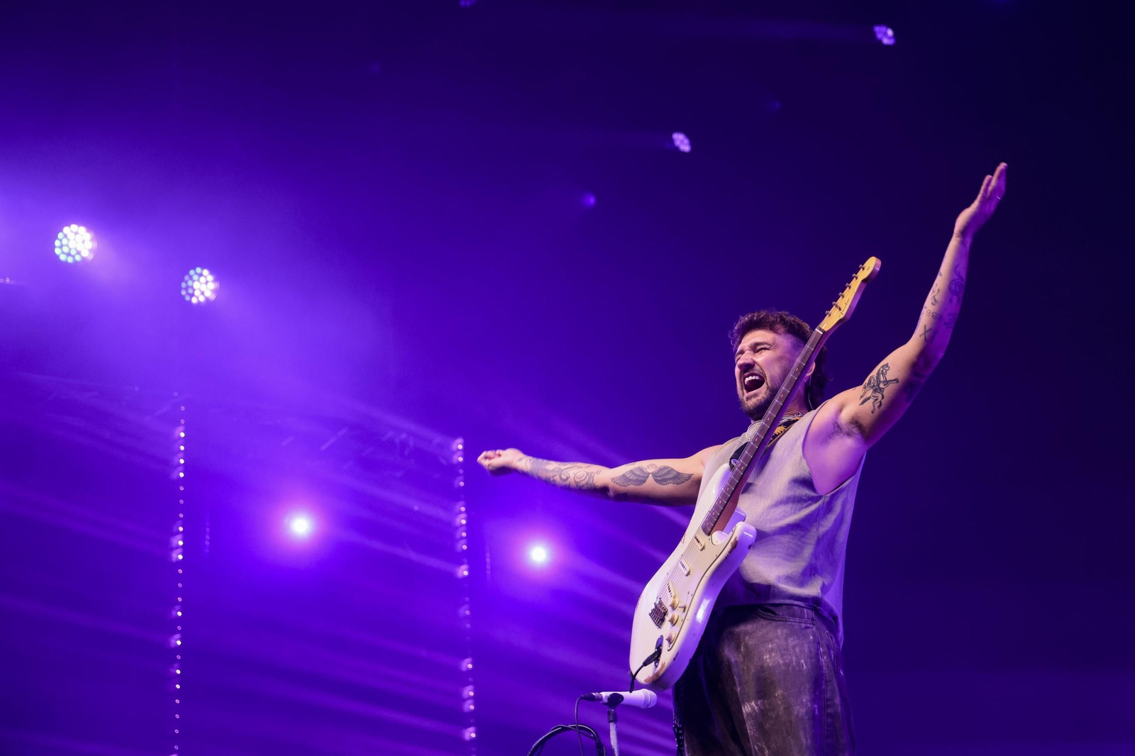 Dani Fernández durante un concierto.