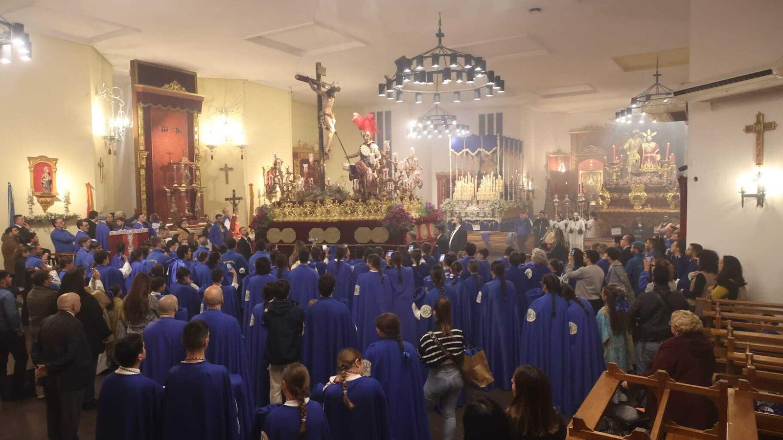 El Cristo de la Misericordia, Jesús en el Huerto y Nuestra Señora del Buen Fin, en el interior del Corpus Christi de Algeciras.